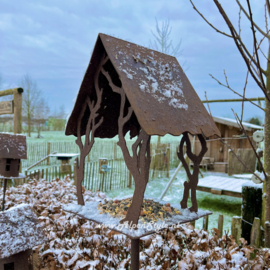 Vogelhuis met takken motief (zwaar), 152 x 21 x 21 cm. Roest Metaal Decoratie