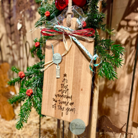 Borrelplank kerstboom met tekst 39 x 20 x 2 cm