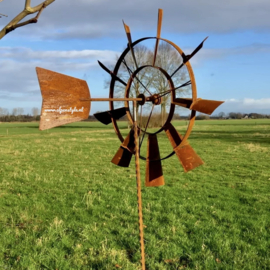 Canadese Windmolen, zware tuinsteker 2.20 meter. Roest Metaal Decoratie