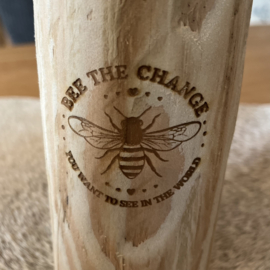 Boomstam voor waxinelicht "Bee the change" 15 cm