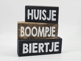 Drie lossen blokken