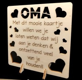 Houten wenskaart "Oma"