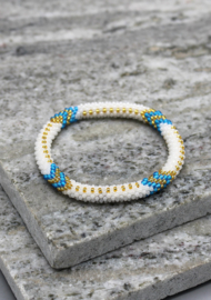 Glass beads bracelet - gold, white