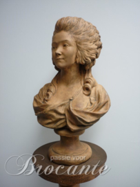 Prachtige Franse terracotta buste van Marie Antoinette