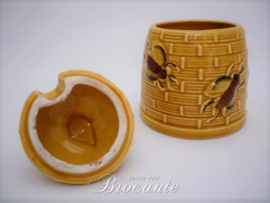 Vintage suikerpotje/honingpotje in de vorm van een bijenkorfje
