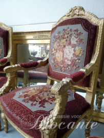 Pair gilt French Louis XIV arm chairs carved, epoque Napoleon III