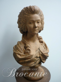 Prachtige Franse terracotta buste van Marie Antoinette