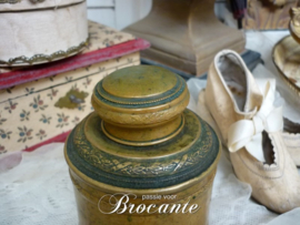 Brocante Franse theebus in gedreven messing