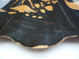 Antieke Napoleon III schelpvormige ramasse miettes in papier maché
