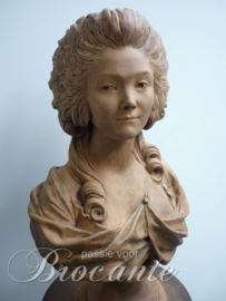 Prachtige Franse terracotta buste van Marie Antoinette