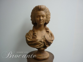 Prachtige Franse terracotta buste van Marie Antoinette