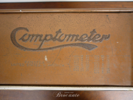 Oude antieke mechanische rekenmachine,  comptometer