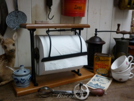 Brocante (keuken) papier rolhouder