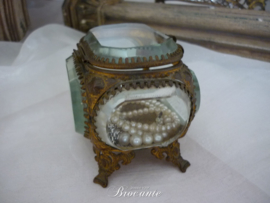 Antiek facet geslepen juwelendoosje/bruidskistje uit Frankrijk