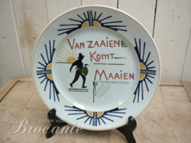 Art nouveau bord Franz Anton Mehlem, Bonn - Van zaaien komt maaien