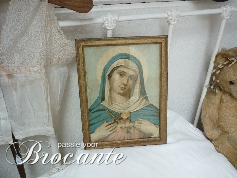 Vintage frame with H. Maria print