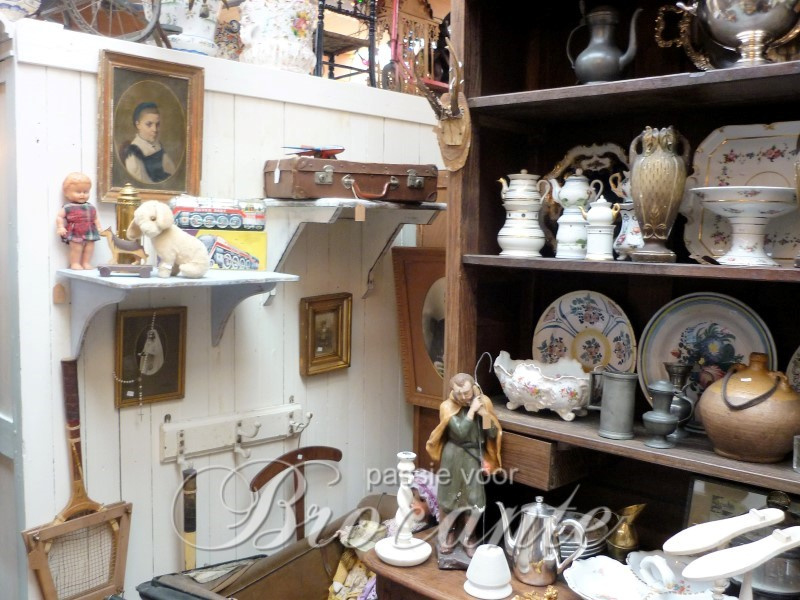 Sfeerbeelden antiek en brocante in onze winkel | WEBWINKEL | Passie brocante - webshop