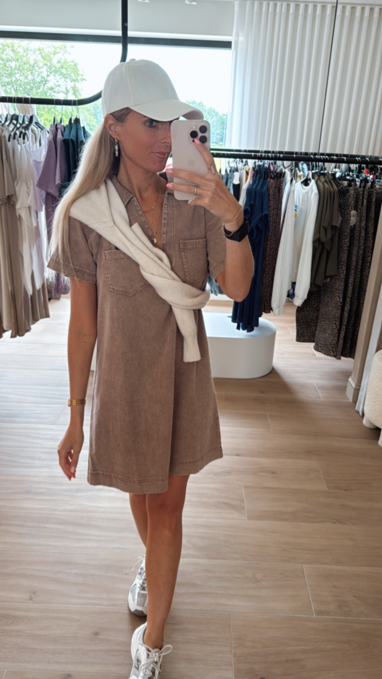 Fenna dress latte