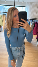 Basic  cashmere top jeansblauw
