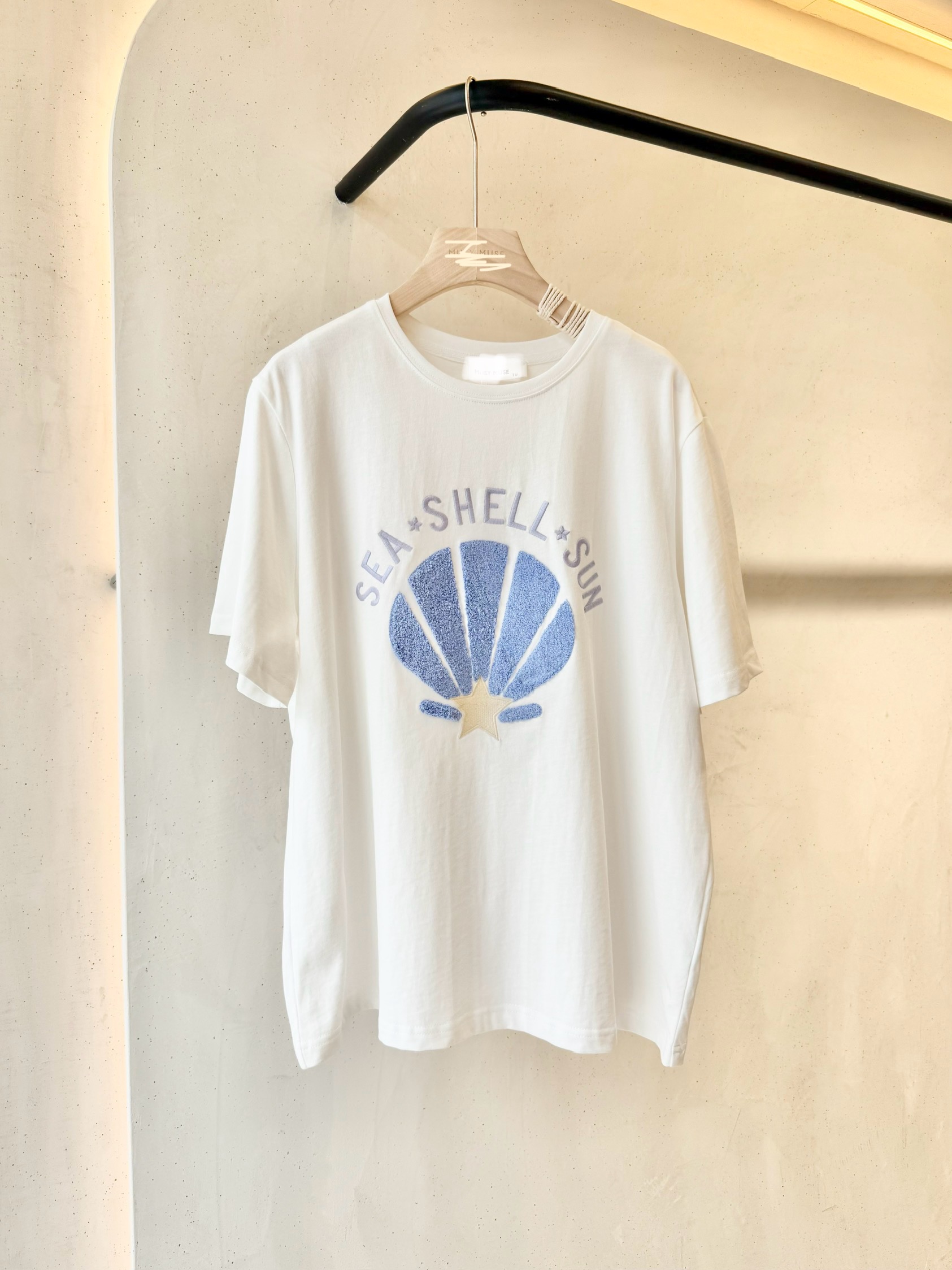 Sea shell  t-shirt