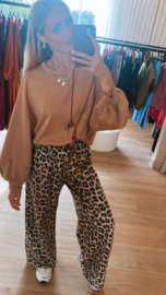 Leopard flared broek