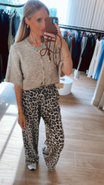 Leopard flared broek