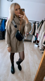 Amy sweaterdress taupe