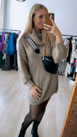 Amy sweaterdress taupe