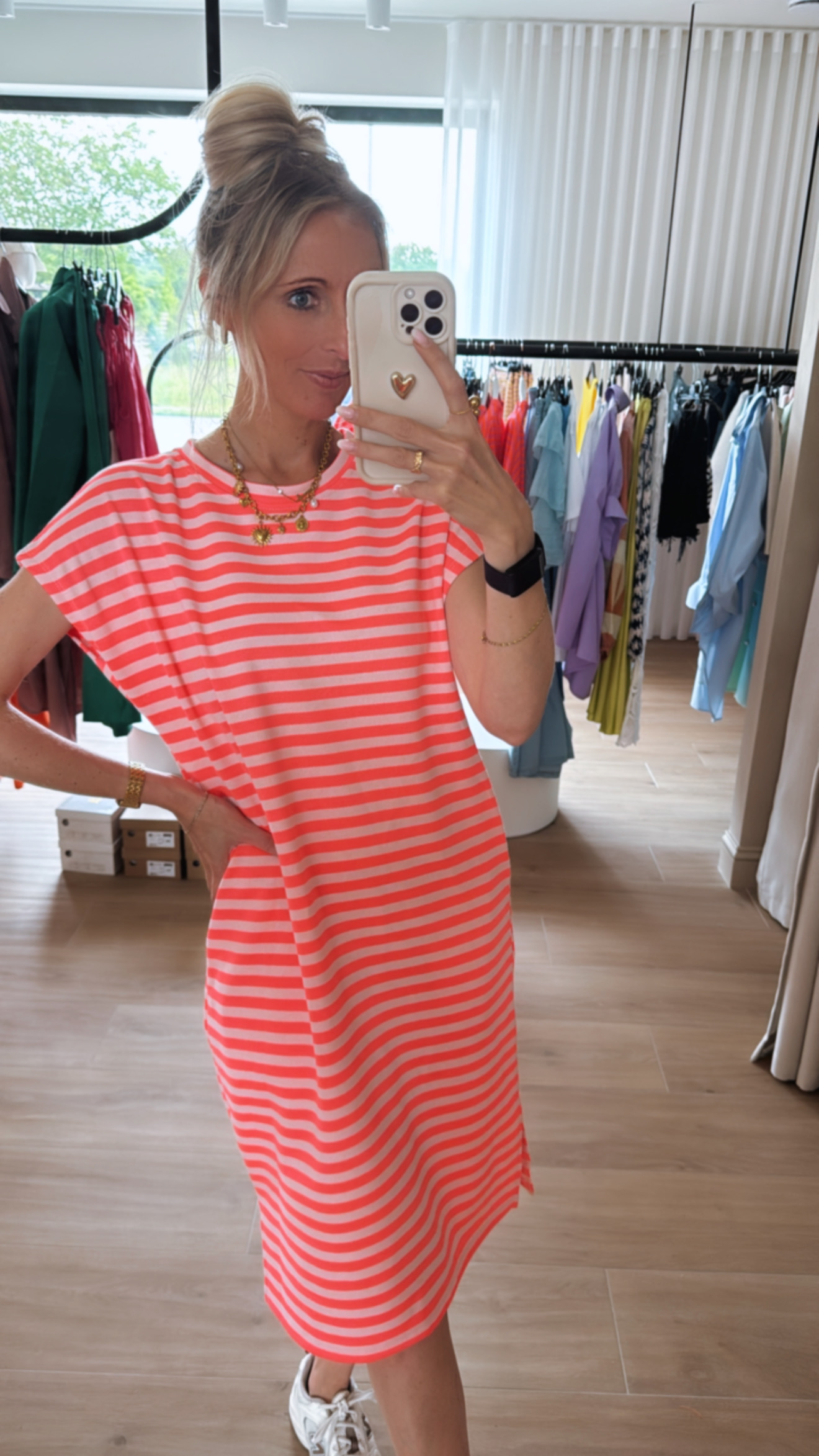 Leonie dress fel roos