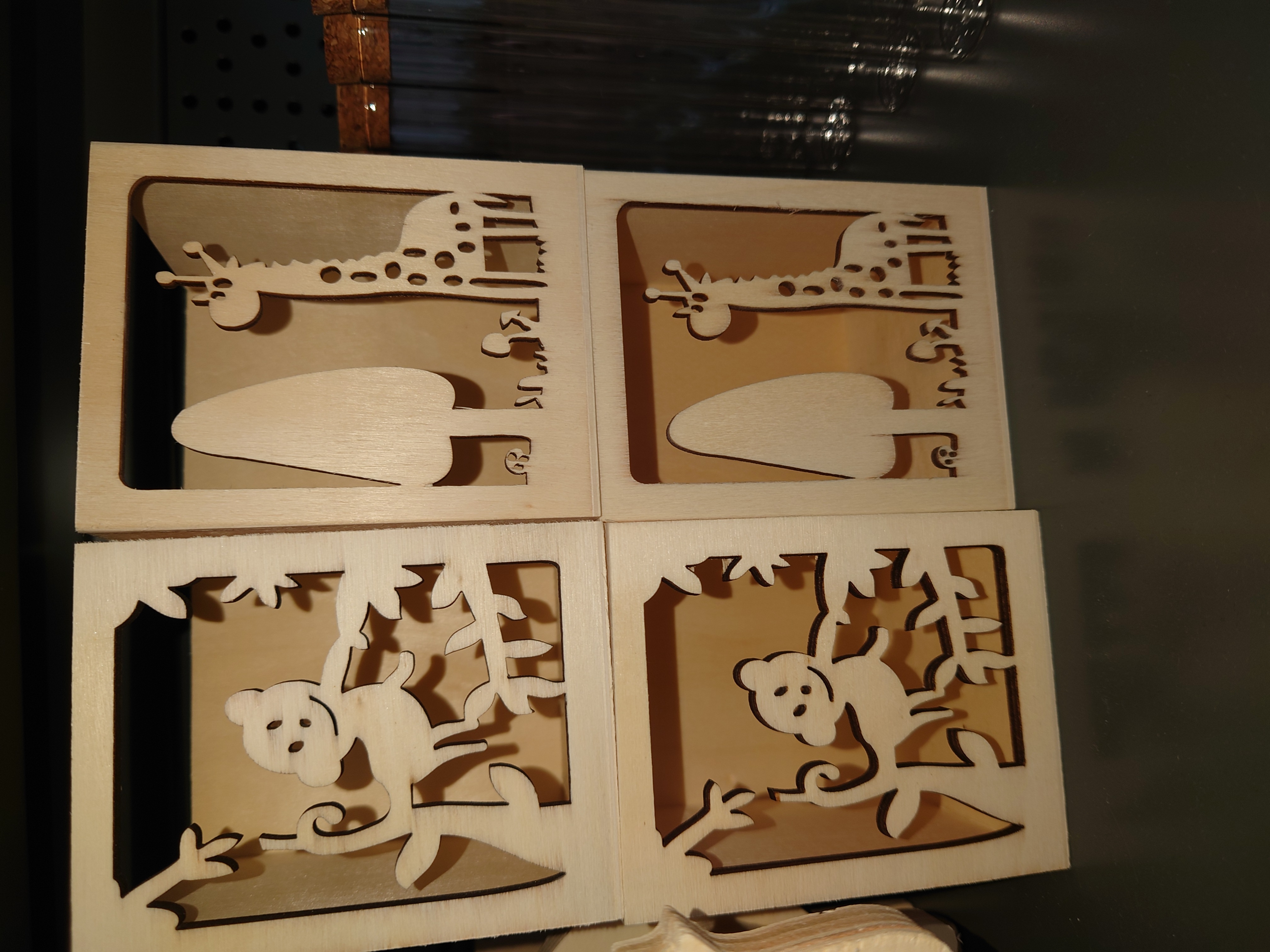 Houten pennenbakjes | 7 stuks