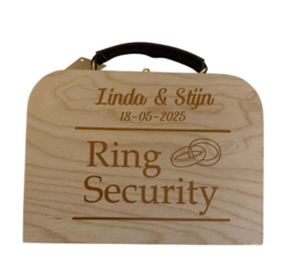 Houten koffertje ring security
