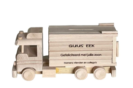Spaarpot houten Vrachtwagen | naam + gegevens