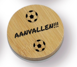 Flesopener rond voetbal | AANVALLEN!!!