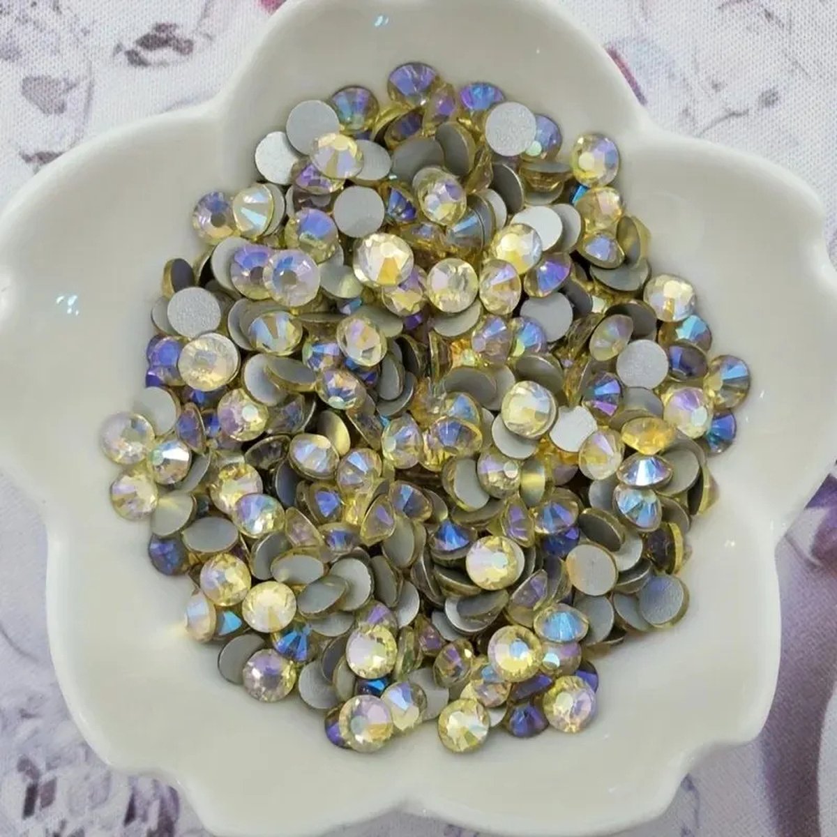 BamBella® Plak strass Steentjes - 1440 stuks - SS16 - Goudgeel AB strass stenen glitters nail art kleding versieren