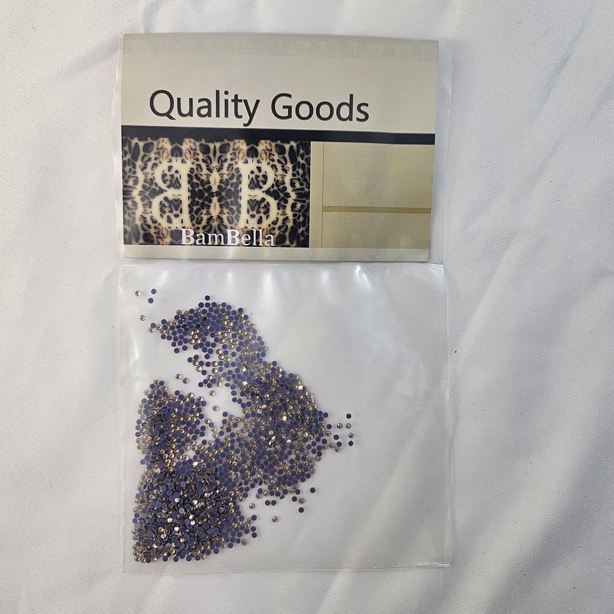 BamBella® - SS10 - Licht bruin - Hotfix strass Steentjes - 1440 stuks - strass stenen glitters nail art kleding versieren