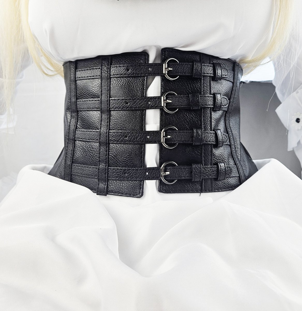 BamBella ® - Corset Riem  - Mode Body Gothic Goth taille riem zwart nepleer met vetersluiting Verstelbaar korset belt