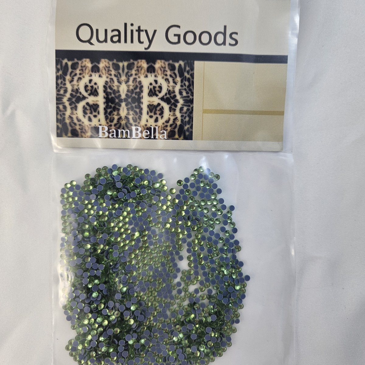 BamBella® - SS10 - Licht groen Hotfix strass Steentjes - 1440 stuks - strass stenen glitters nail art kleding versieren