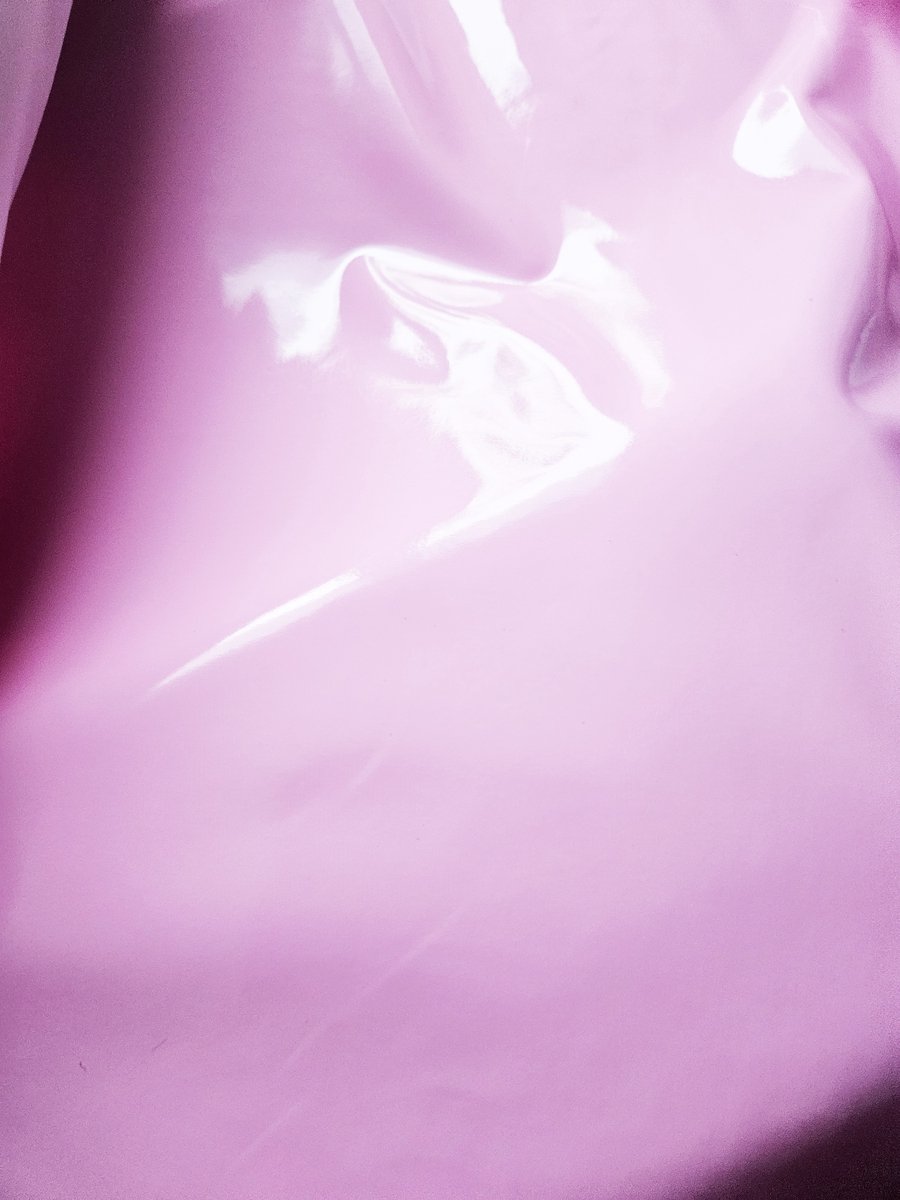 Datex stof - Licht Roze - 100cm X 145cm - Latex bovenkant - Polyester onderkantStof per meter Shiny glans wetlook
