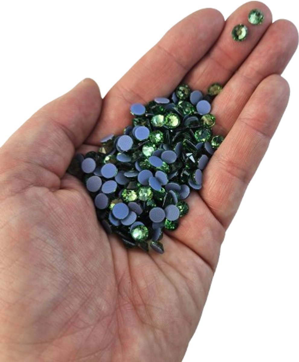 BamBella® - SS30 - Licht groen - Hotfix strass Steentjes - 288 stuks - strass stenen glitters nail art kleding versieren