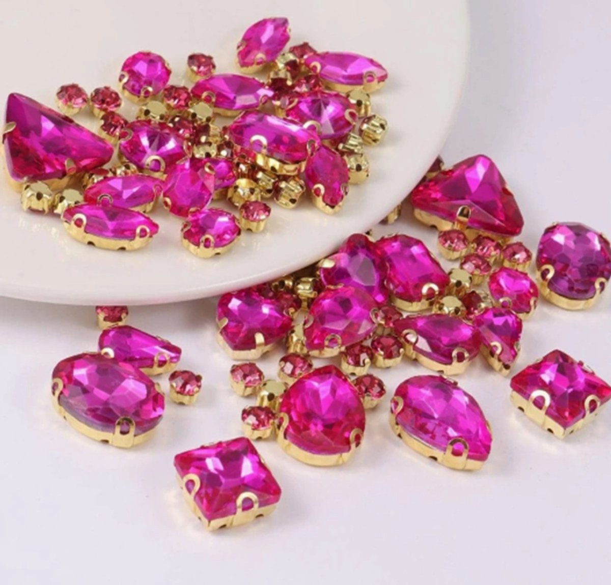 BamBella® Goudgeel - Grote Naai strass Steentjes - 130 stuks - strass stenen glitters kleding versieren