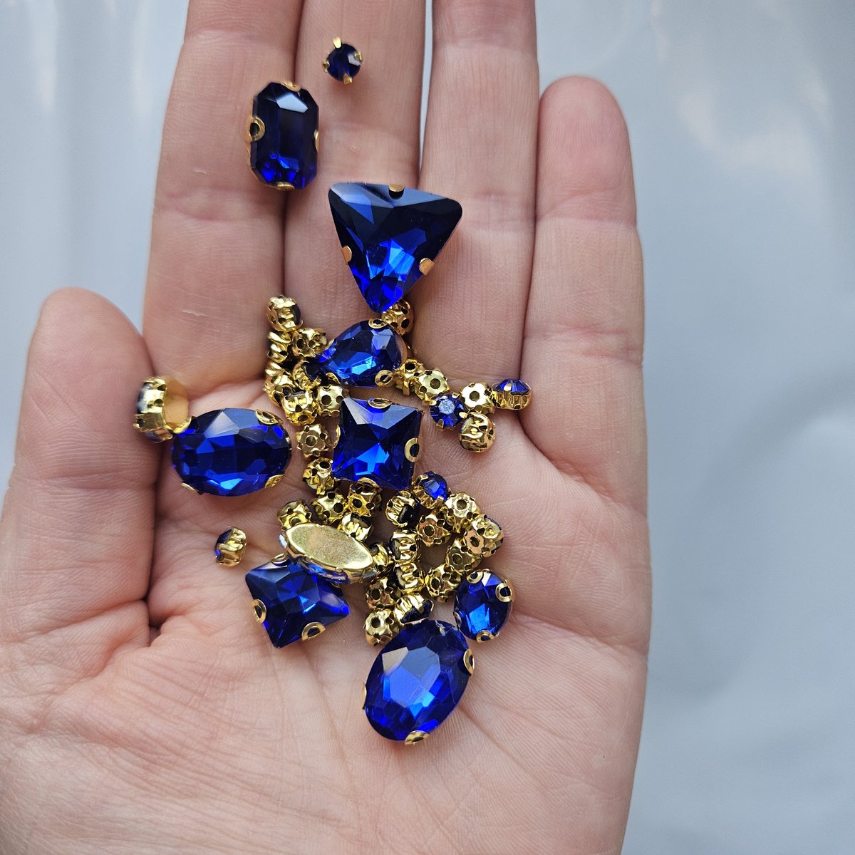 BamBella® donker blauw - Grote Naai strass Steentjes - 130 stuks - strass stenen glitters kleding versieren