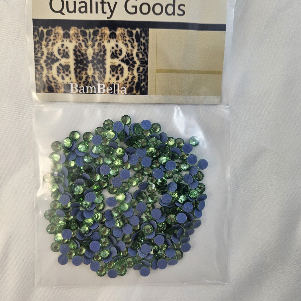 BamBella® - SS30 - Licht groen - Hotfix strass Steentjes - 288 stuks - strass stenen glitters nail art kleding versieren