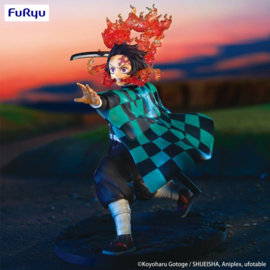 (Pre-order) Demon Slayer: Kimetsu no Yaiba Exceed Creative Figure PVC Figure Kamado Tanjiro 16 cm