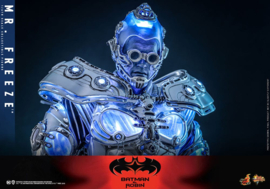 (Pre-order) Batman & Robin Movie Masterpiece Action Figure 1/6 Mr. Freeze 33 cm
