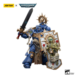 PRE-ORDER Warhammer 40k 1/18 Ultramarines Primaris Captain with Relic Shield and Power Sword