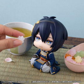 (Pre-order) Touken Ranbu-ONLINE Look Up PVC Figure Munechika Mikazuki 11 cm