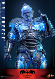 (Pre-order) Batman & Robin Movie Masterpiece Action Figure 1/6 Mr. Freeze 33 cm