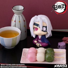 (Pre-order) Demon Slayer: Kimetsu no Yaiba Look Up PVC Figure Tengen Uzui Former Otobashira Ver. 11 cm