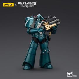 (Pre-order) Warhammer The Horus Heresy Action Figure Alpha Legion Head hunter With Banestrike Combi-Bolter And Power Dagger 20 cm