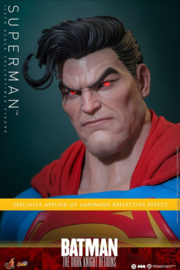 (Pre-order) Batman: The Dark Knight Returns Comic Masterpiece Action Figure 1/6 Superman 34 cm
